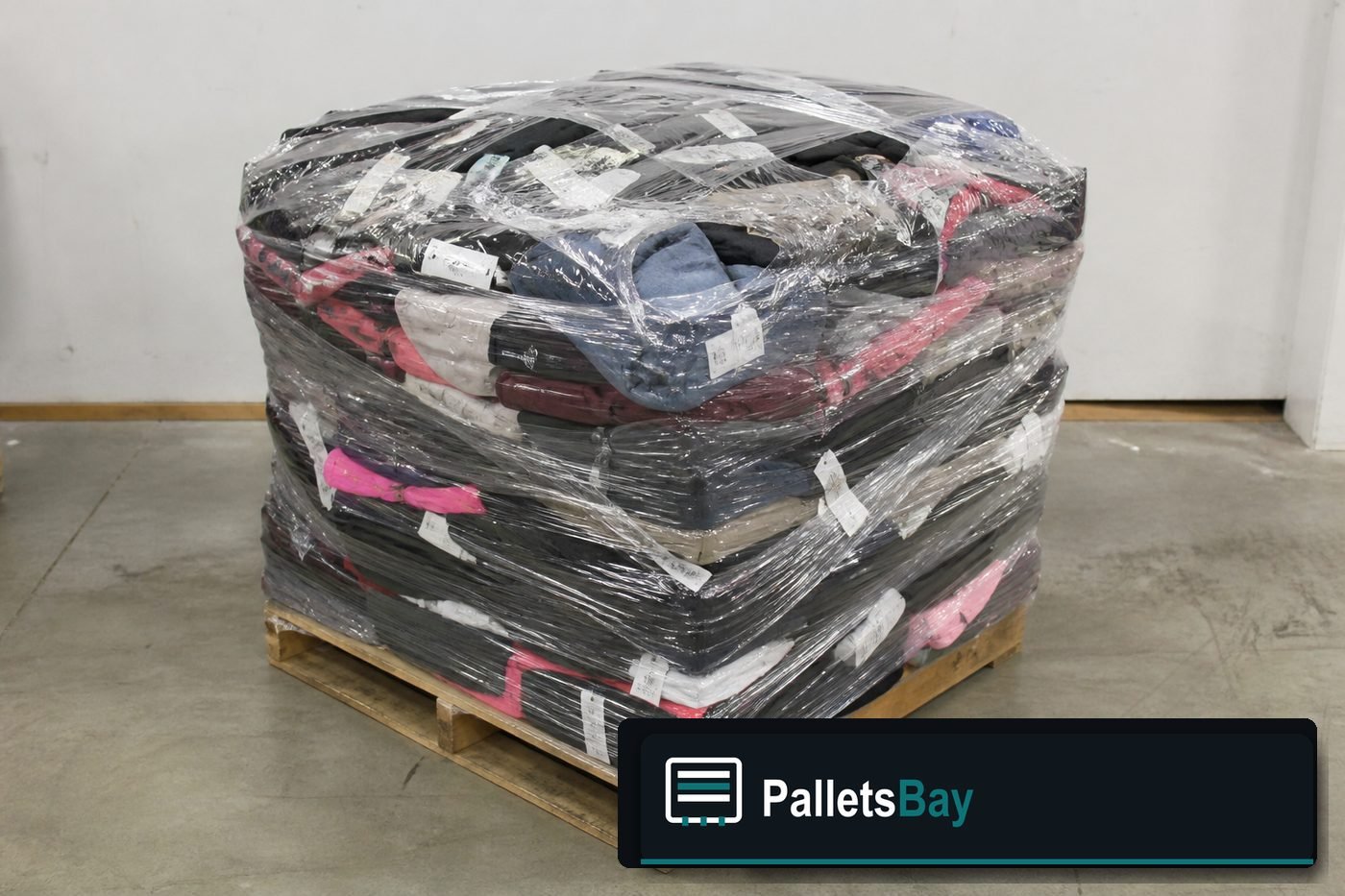 Lululemon Liquidation Pallets — Contents / packed goods detail